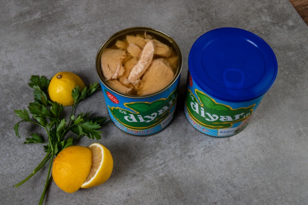 Canned Chicken Breast Fillet  800 Gr.