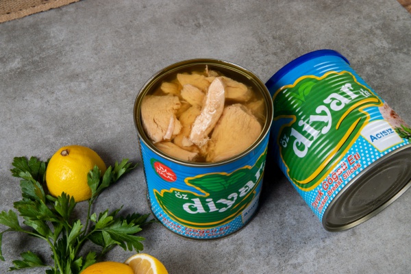 Canned Chicken Breast Fillet  800 Gr.