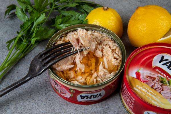 Canned Yara Spicy Chicken Breast Fillet  160 Gr.